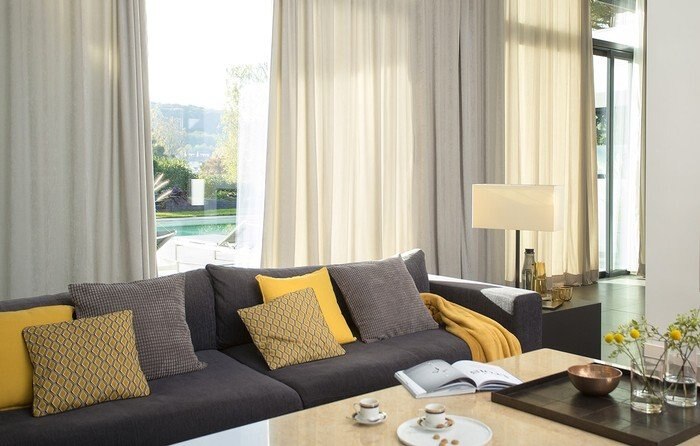Cortinas tradicionales eléctricas: motorización raíles especialistas en cortinas horizontales